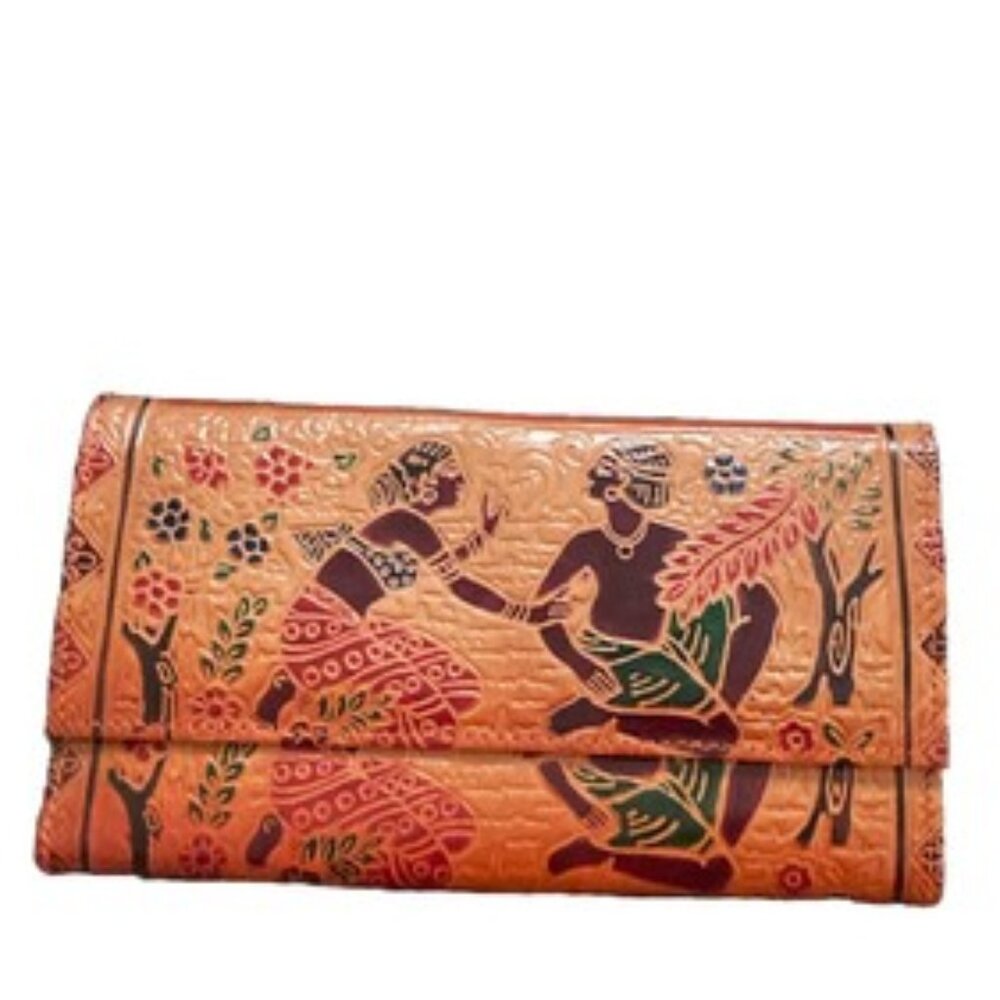 Women’s clutch